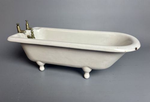 Victorian Miniature Cast Iron Salesman's Sample Cast Iron Roll Top Bath 30.5cm Long
