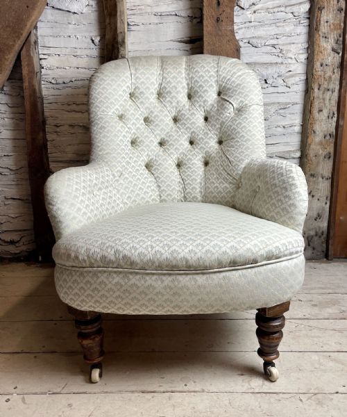 fig 1. Victorian Button Back Armchair