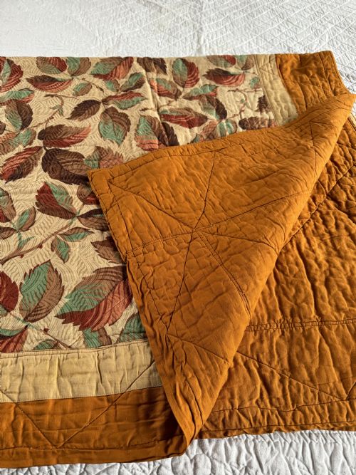 French Leaf Pattern Double-sided Quilt