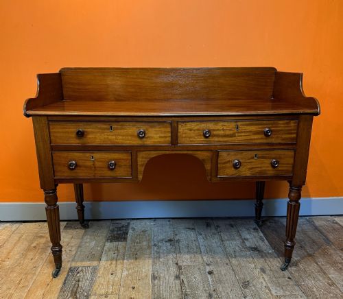 Irish Mahogany Tray Top Washstand of Country House Proportions