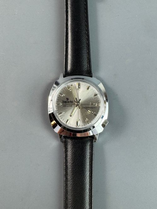 Vintage 1960s Daichi Deluxe Automatic Wristwatch - New Old Stock
