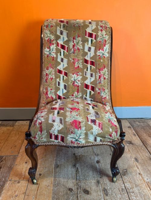 EARLY VICTORIAN TAPESTRY UPHOLSTERED SCROLL BACK OCCASIONAL CHAIR - ADDITIONAL PHOTO 4
