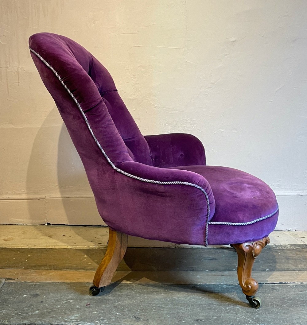 Victorian button back armchair View IV