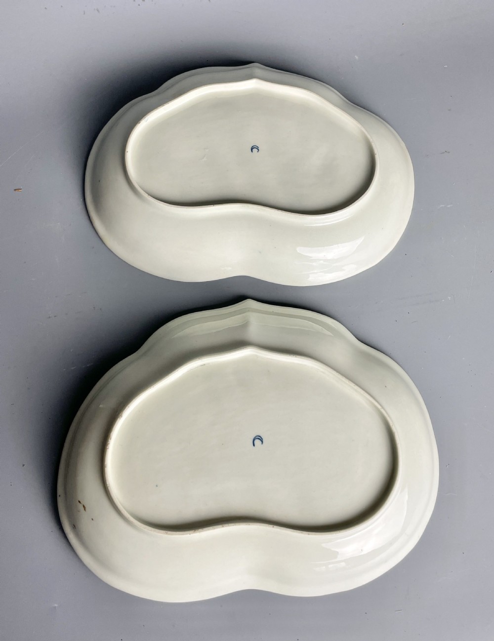 Pair of Worcester Blue Scale Ground Porcelain Dishes circa 1770 View IV
