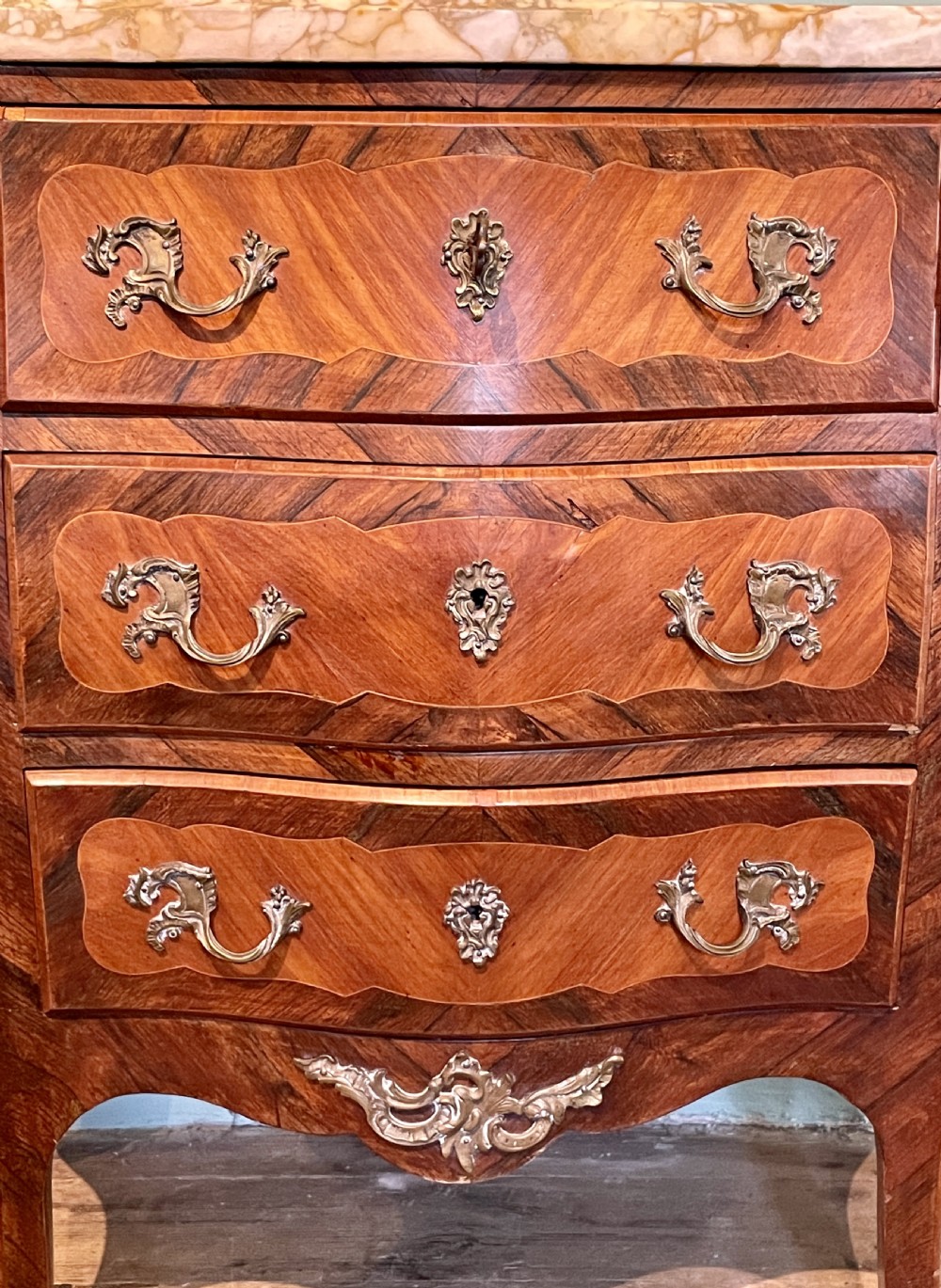 French Louis XV Revival Ormolu Mounted Kingwood Commode

 View VIII