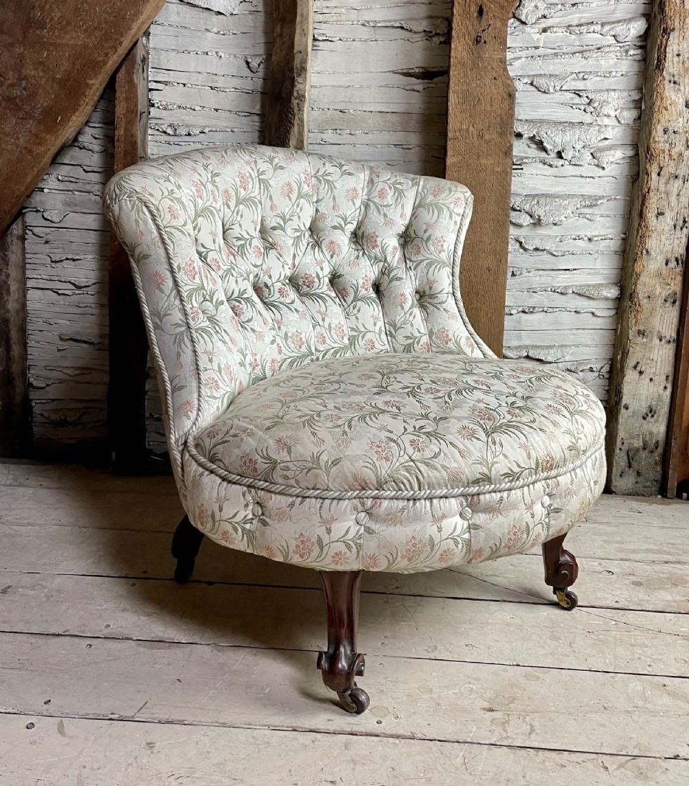 Victorian Button Back Occasional Chair