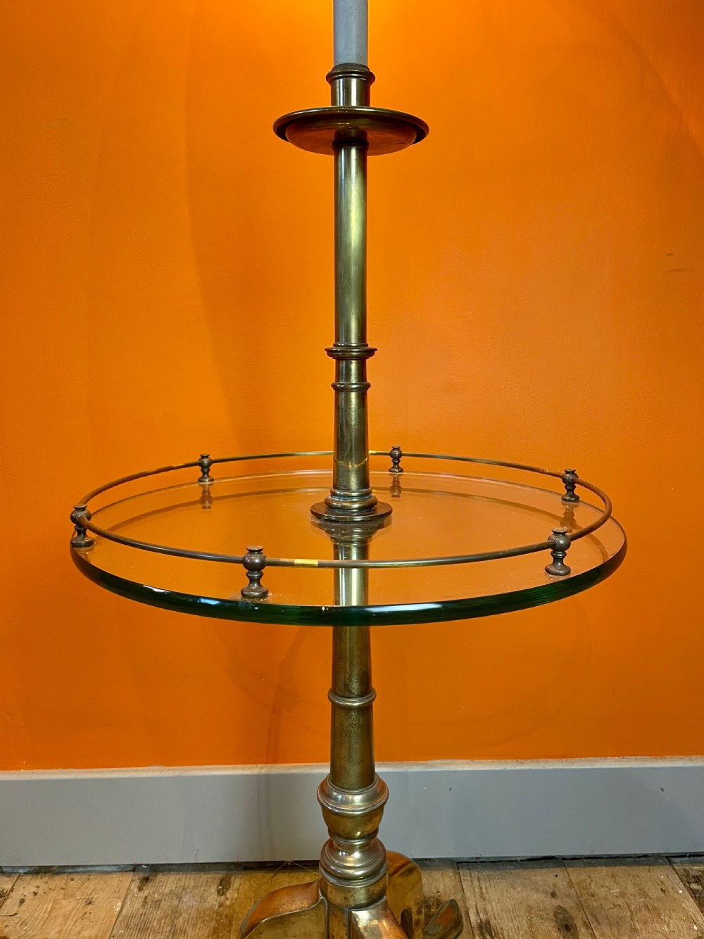 Brass & plate glass lamp table by Stiffel U.S.A. View IV