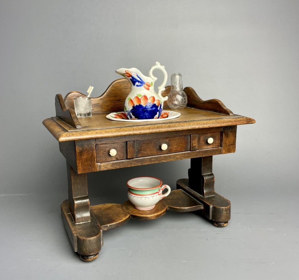 Victorian Mahogany Miniature Doll's Washstand & Accessories Apprentice Piece