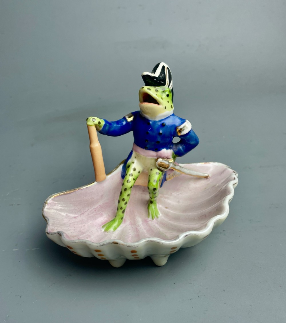 Continental novely porcelain frog dish fairing