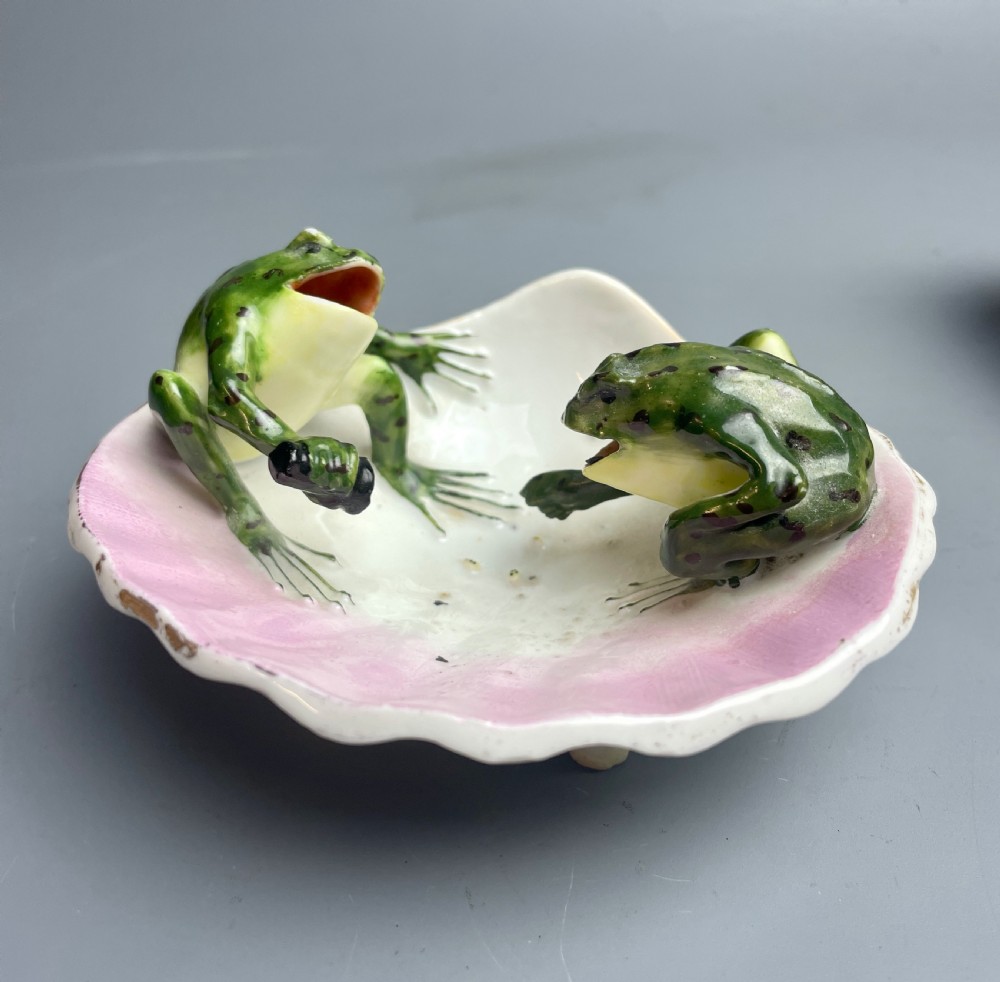 Continental novelty porcelain dish with two toads fairing View III