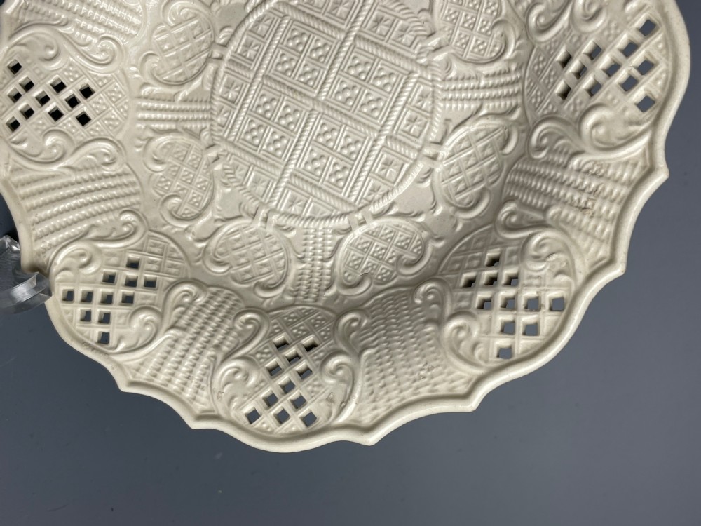 Staffordshire saltglaze stoneware reticulated plate circa 1760 View II