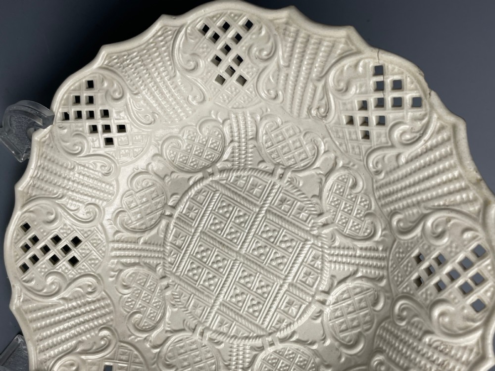 Staffordshire saltglaze stoneware reticulated plate circa 1760 View III
