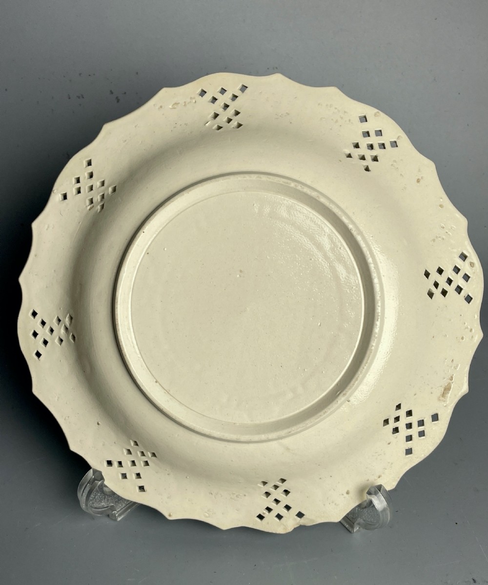 Staffordshire saltglaze stoneware reticulated plate circa 1760 View IV