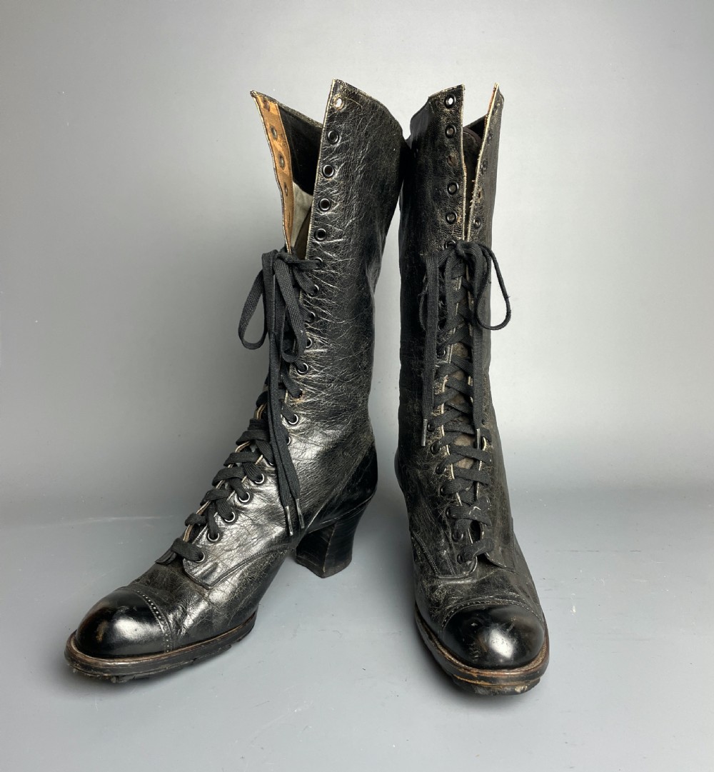 Victorian ladies black leather lace up high top boots