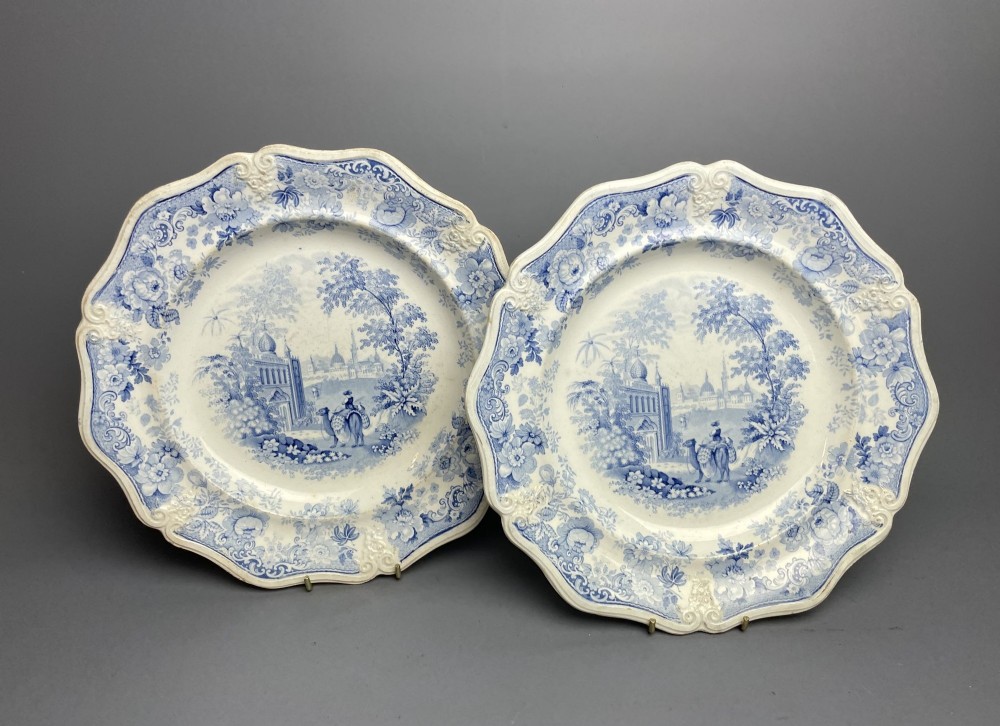 Pair of Jones Picturesque Asiatic Beauties Blue & White Plates, circa 1835