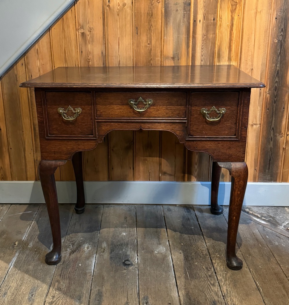Georgian Oak Lowboy with Cabriole Legs