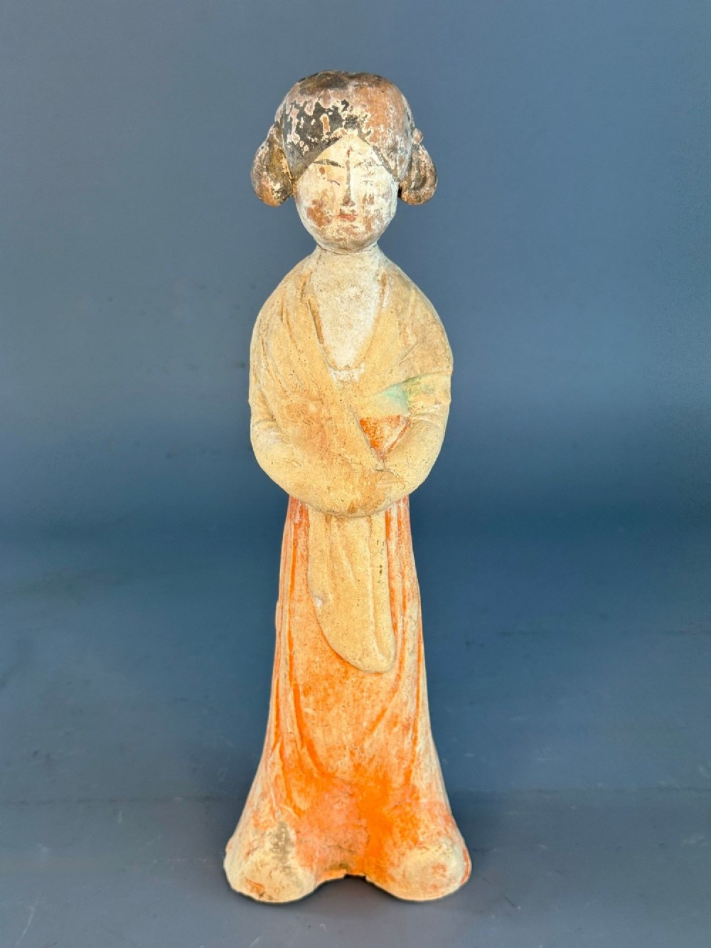 Ancient Chinese Tang Dynasty Female Court Attendant Tomb Figure
