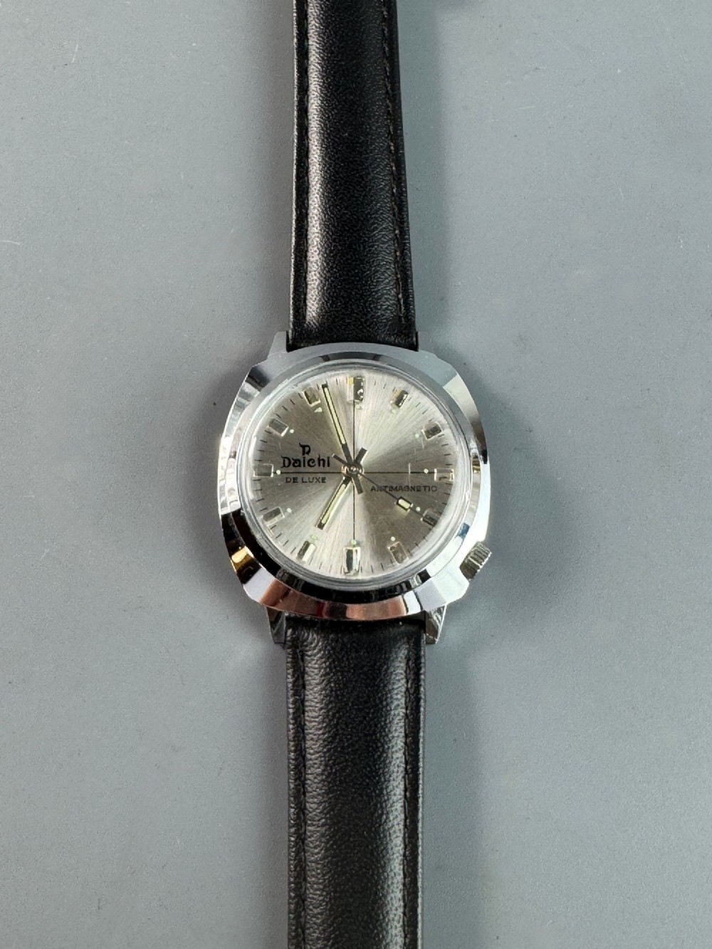 Vintage 1960s Daichi Deluxe Automatic Wristwatch - New Old Stock