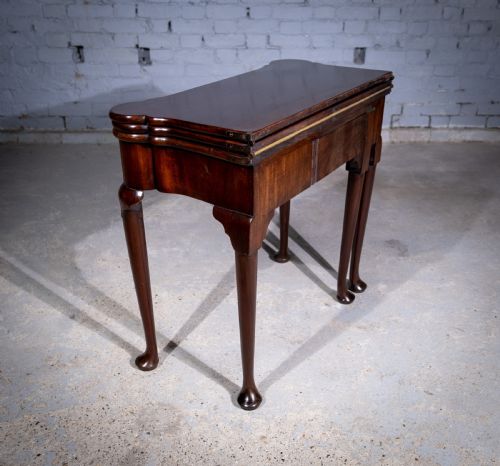 GEORGE II MAHOGANY TRIPLE TOP GAMES TEA TABLE C1750 - ADDITIONAL PHOTO 9