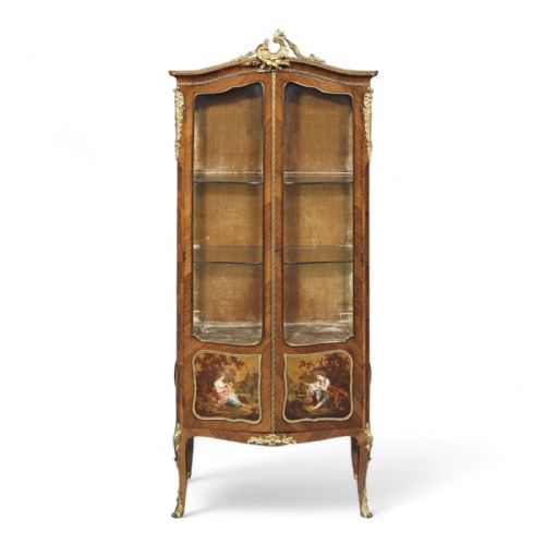 Stunning Quality Antique Kingwood, Ormolu Mounted Vernis Martin Vitrine Cabinet