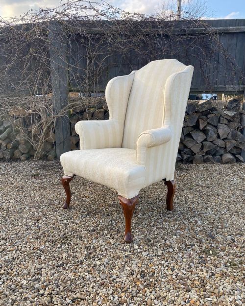 a 19th century wingchair - CATEGORY: ANTIQUE CHAIRS - DATED 19TH CENTURY