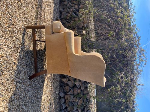A PAIR OF GEORGIAN WING CHAIRS - ADDITIONAL PHOTO 6