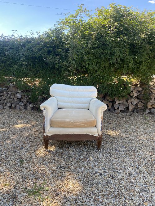 A HOWARD INGLBY STYLE ARMCHAIR - ADDITIONAL PHOTO 4