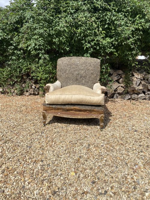 AN ENGLISH COUNTRY HOUSE GILT ARMCHAIR - ADDITIONAL PHOTO 3