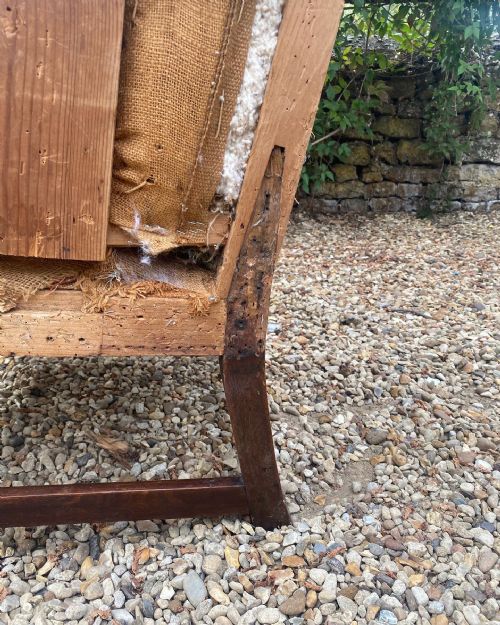 A 18TH CENTURY COUNTRY HOUSE WINGCHAIR - ADDITIONAL PHOTO 4