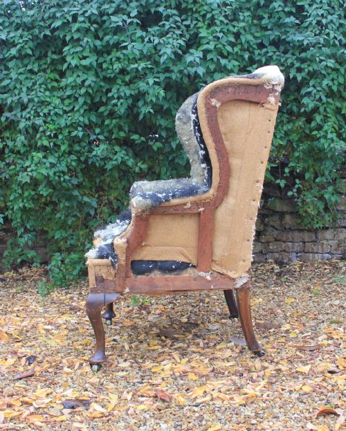 A 19TH CENTURY WINGCHAIR - ADDITIONAL PHOTO 3