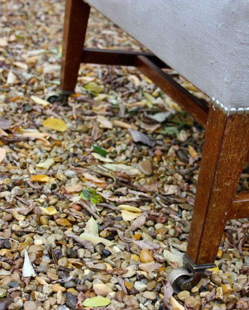 A 19TH CENTURY WINGCHAIR - ADDITIONAL PHOTO 3