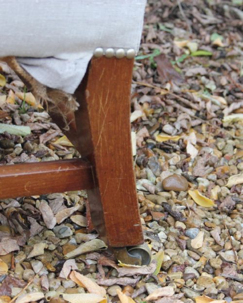 A 19TH CENTURY WINGCHAIR - ADDITIONAL PHOTO 4