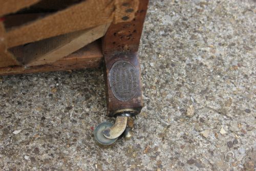 A DEEP OPEN ARMCHAIR ROBERTSONS COLMAN - ADDITIONAL PHOTO 8