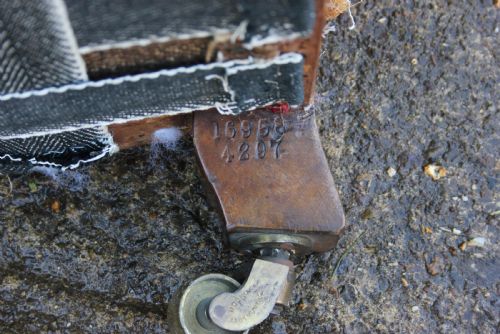 A HOWARD SONS BRIDGEWATER ARMCHAIR - ADDITIONAL PHOTO 3