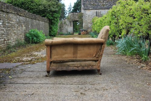 A 1930 DEEP SEATED ARMCHAIR - ADDITIONAL PHOTO 1