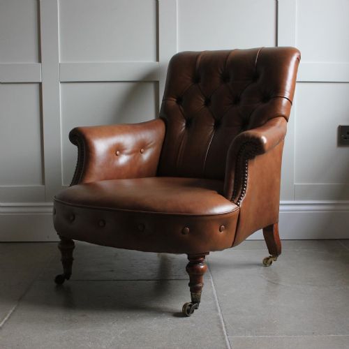 howard and sons armchair - CATEGORY: ANTIQUE CHAIRS - DATED 19TH CENTURY