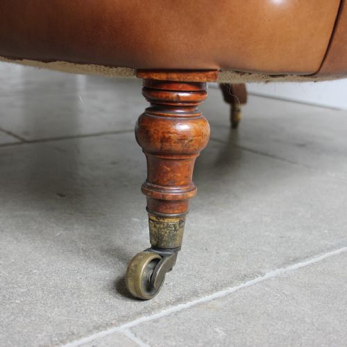 HOWARD AND SONS ARMCHAIR - ADDITIONAL PHOTO 4