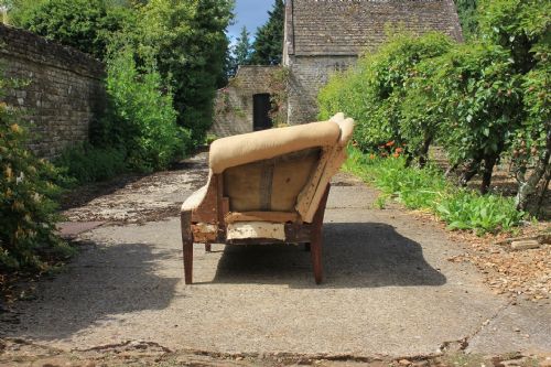 A GEORGIAN CAMEL BACK SOFA - ADDITIONAL PHOTO 2