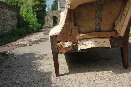 A GEORGIAN CAMEL BACK SOFA - ADDITIONAL PHOTO 5