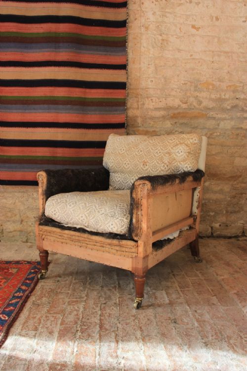 a howard sons ingleby armchair - CATEGORY: ANTIQUE CHAIRS - DATED 19TH CENTURY