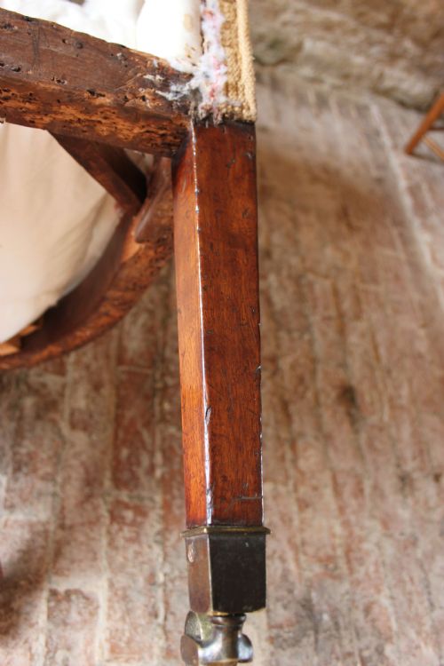 A GEORGIAN BARREL BACK WINGCHAIR - ADDITIONAL PHOTO 3