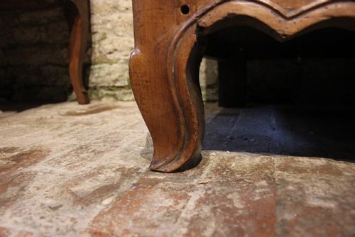 18TH CENTURY FRENCH ARMOIRE - ADDITIONAL PHOTO 3