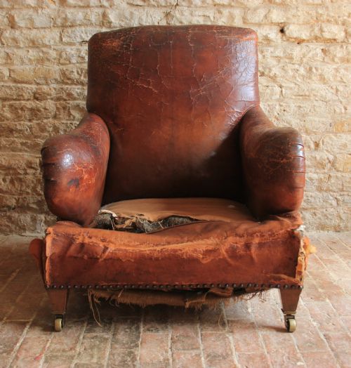 A STUNNING HOWARD STYLE ARMCHAIR - ADDITIONAL PHOTO 6