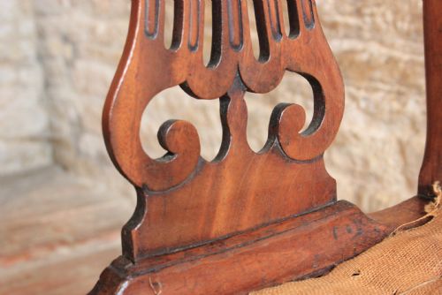 A PAIR OF MAHOGANY HEPPLEWHITE PERIOD HALL CHAIRS - ADDITIONAL PHOTO 8