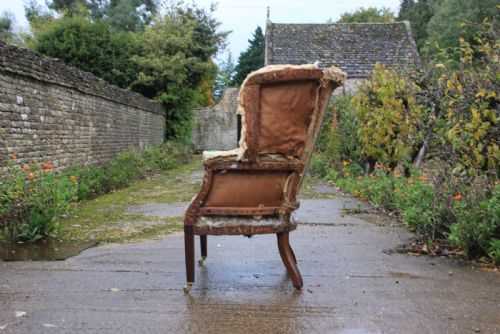 A GEORGAIN BARREL BACK ARMCHAIR - ADDITIONAL PHOTO 1