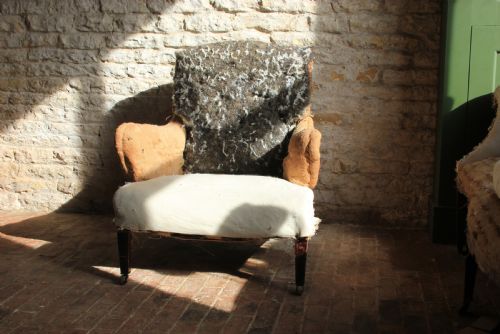 HOWARD STYLE ARMCHAIR - ADDITIONAL PHOTO 3