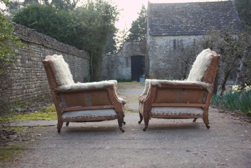 PAIR OF HOWARD STYLE ARMCHAIRS - ADDITIONAL PHOTO 2