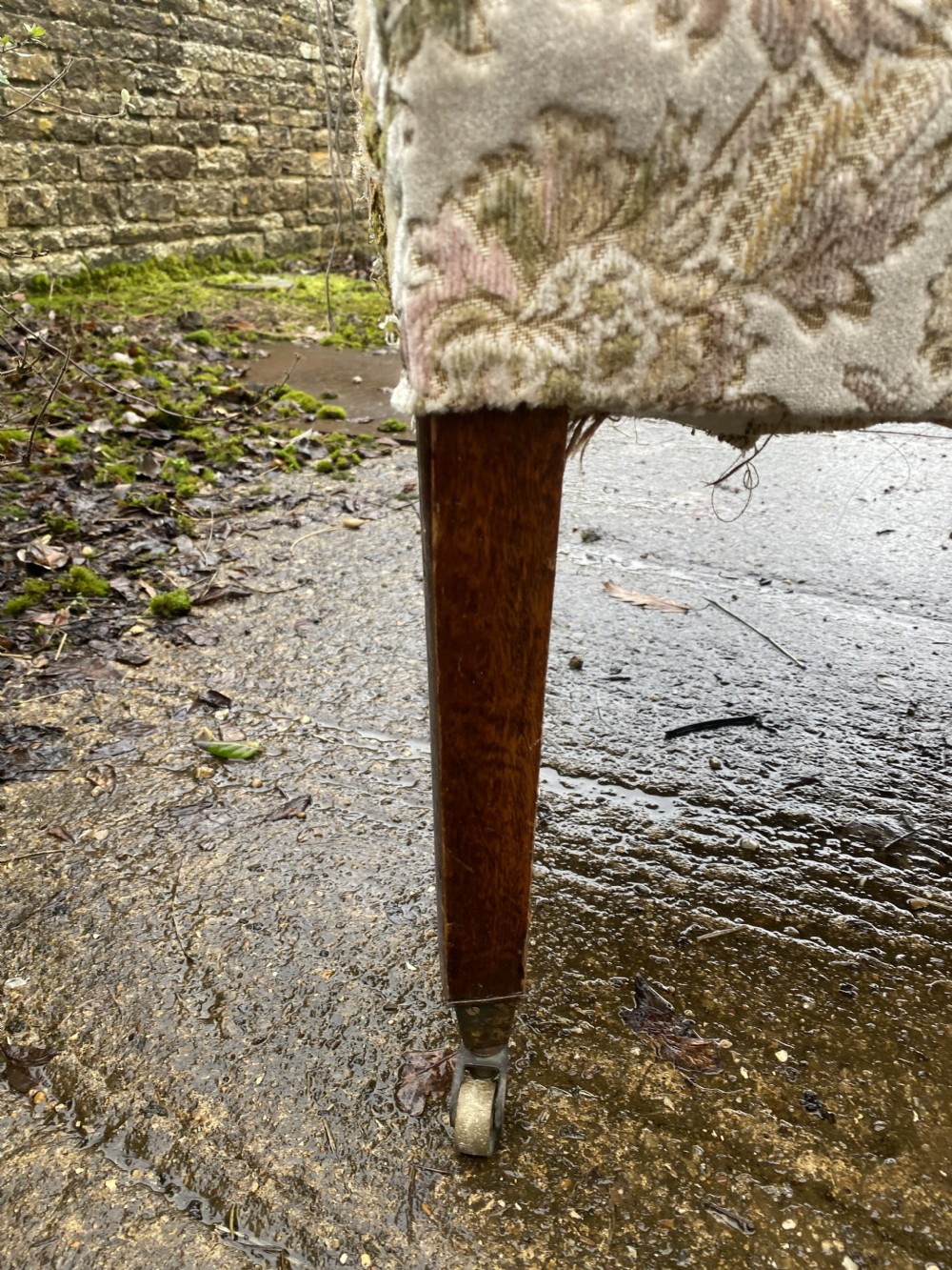 An Elegant Georgian sofa  View IV