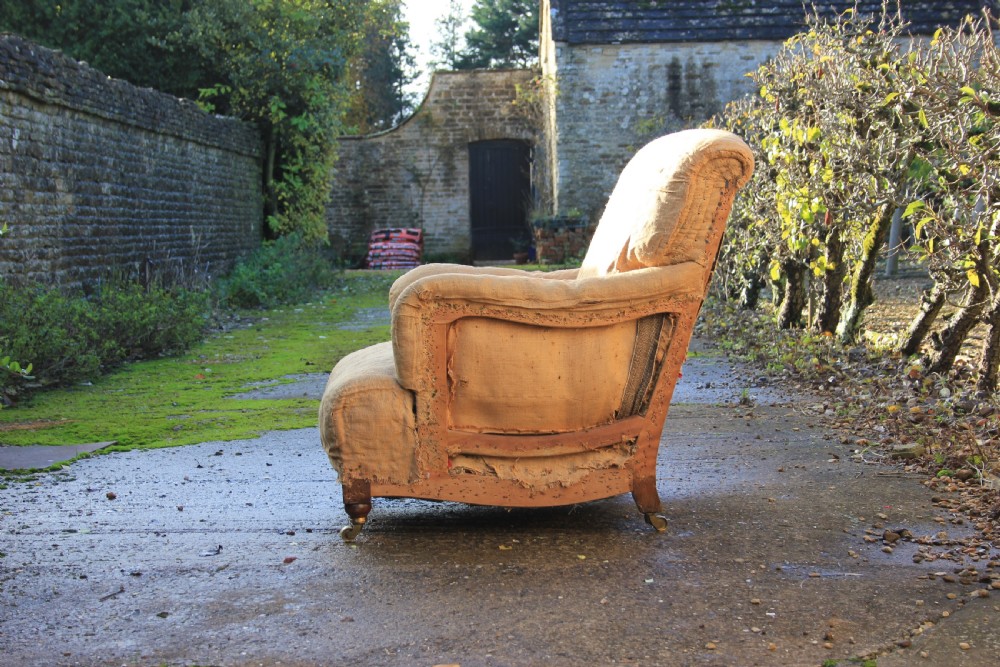 A Howard & sons Bridgewater armchair View III