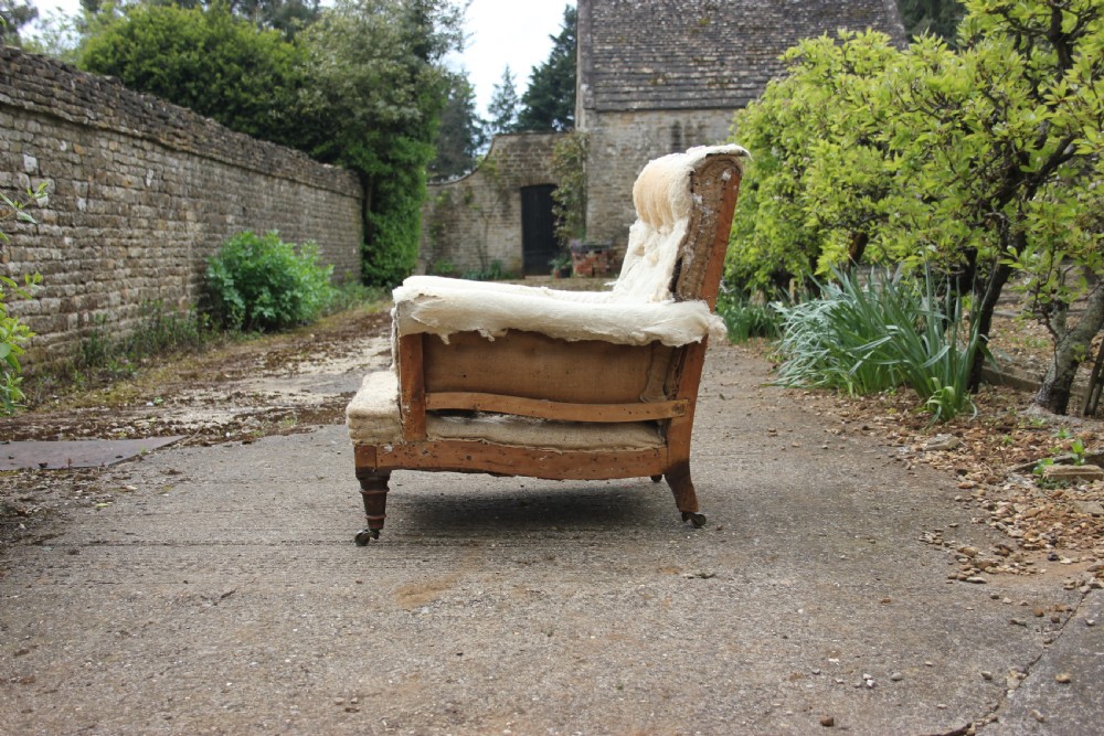 A 19th century waring armchair  View IV
